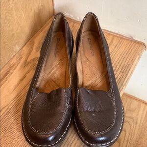 Naturalizer Brown Leather Flats